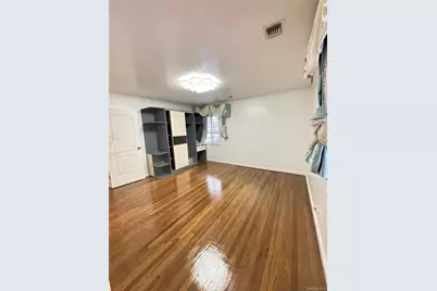 105 Seaman Road, Jericho, NY 11753 - Photo 15