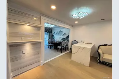 105 Seaman Road, Jericho, NY 11753 - Photo 5