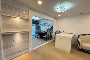 105 Seaman Rd, Jericho, NY 11753 - Photo 5