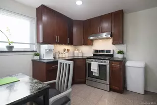 151-08 33rd Rd, Flushing, NY 11354 - Photo 11