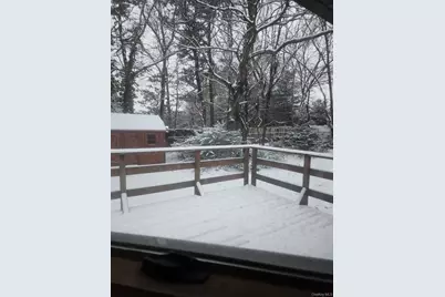 38 Maria Court, Holbrook, NY 11741 - Photo 19