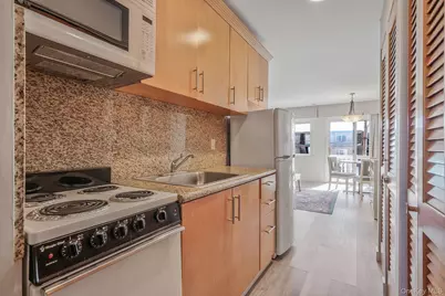 131 S Emerson Avenue #216, Montauk, NY 11954 - Photo 5