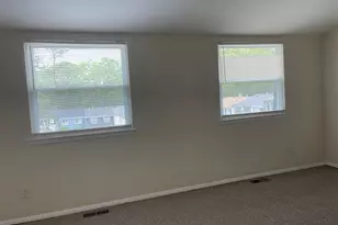 95 Hill Ct, Calverton, NY 11933 - Photo 9