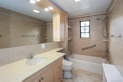 67-47 Kessel Street, Forest Hills, NY 11375 - Photo 9