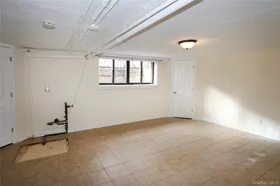 67-47 Kessel Street, Forest Hills, NY 11375 - Photo 15