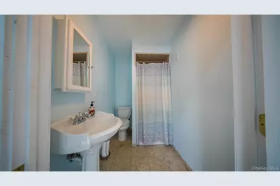 19 Larch Road, Rocky Point, NY 11778 - Photo 7