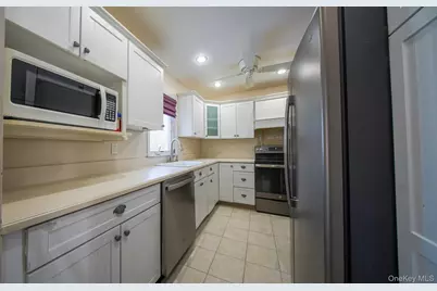 19 Larch Road, Rocky Point, NY 11778 - Photo 9