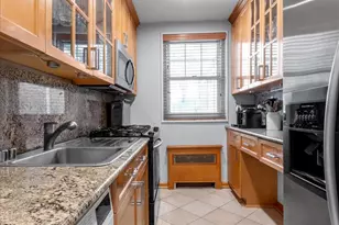 60-44 Little Neck Pkwy, Little Neck, NY 11362 - Photo 7