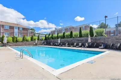 68-57 Cloverdale Boulevard #109, Bayside, NY 11364 - Photo 17