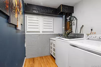 39 Garnet Lane, Plainview, NY 11803 - Photo 21