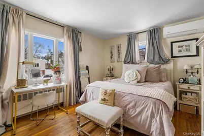 39 Garnet Lane, Plainview, NY 11803 - Photo 13