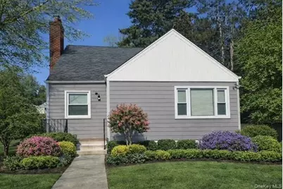 321 Oakford Street, West Hempstead, NY 11552 - Photo 1