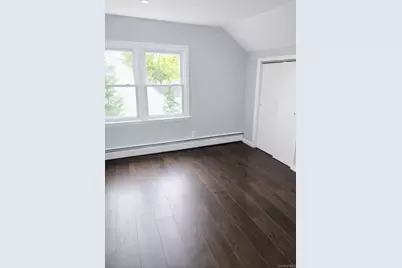 321 Oakford Street, West Hempstead, NY 11552 - Photo 11