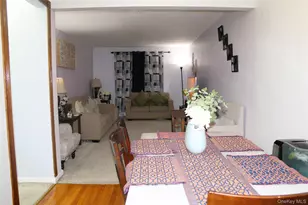 87-30 204th St, Hollis, NY 11423 - Photo 9