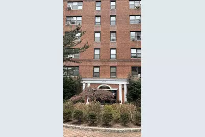 67-35 Yellowstone Boulevard #60, Forest Hills, NY 11375 - Photo 1