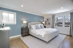 26 Marlin Ln, Port Washington, NY 11050 - Photo 17