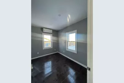 534 Beach 43rd Street, Far Rockaway, NY 11691 - Photo 13