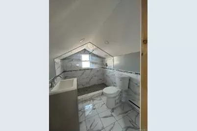 534 Beach 43rd Street, Far Rockaway, NY 11691 - Photo 17