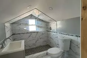 5-34 Beach 43rd St, Far Rockaway, NY 11691 - Photo 17