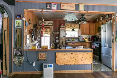 15 Private Road, Medford, NY 11763 - Photo 3