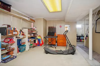 82 Sleight Plass Road, Poughkeepsie, NY 12603 - Photo 33