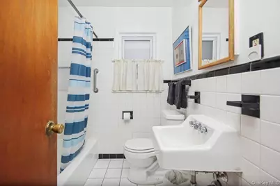 82 Sleight Plass Road, Poughkeepsie, NY 12603 - Photo 27