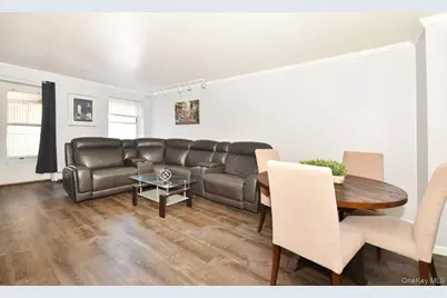 101 Lincoln Avenue #3R, Mineola, NY 11501 - Photo 9