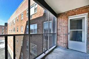 101 Lincoln Ave, Mineola, NY 11501 - Photo 17