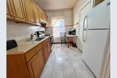 36 Eldert Lane #2nd Fl, Brooklyn, NY 11208 - Photo 3