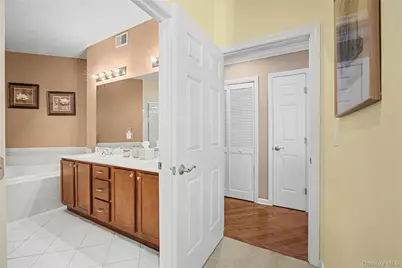 17 Sonata Court, Lake Grove, NY 11755 - Photo 17