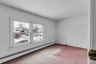 98 Moore Ave, Oceanside, NY 11572 - Photo 15