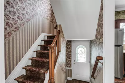 98 Moore Avenue, Oceanside, NY 11572 - Photo 7