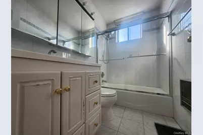 1 Bay Club #8 U, Bayside, NY 11360 - Photo 7