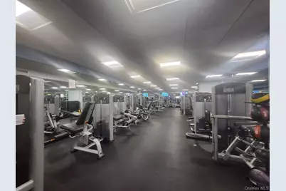 1 Bay Club #8 U, Bayside, NY 11360 - Photo 9