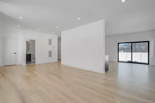 38 Pond Ln, Levittown, NY 11756 - Photo 5