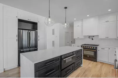 38 Pond Lane, Levittown, NY 11756 - Photo 13