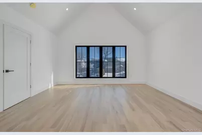 38 Pond Lane, Levittown, NY 11756 - Photo 23