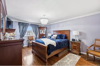 16215 85th Street, Howard Beach, NY 11414 - Photo 9