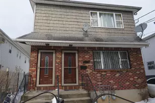 142-07 135th Ave, Jamaica, NY 11436 - Photo 3