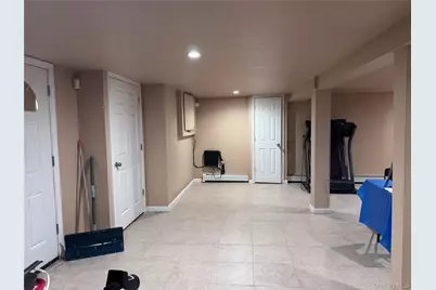 22904 147th Avenue, Springfield Gardens, NY 11413 - Photo 15