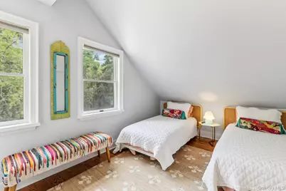 17 Oak Meadow Lane, Bellport, NY 11713 - Photo 21