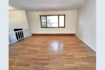 342 Everard Street, Dix Hills, NY 11746 - Photo 7