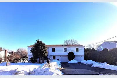 342 Everard Street, Dix Hills, NY 11746 - Photo 3