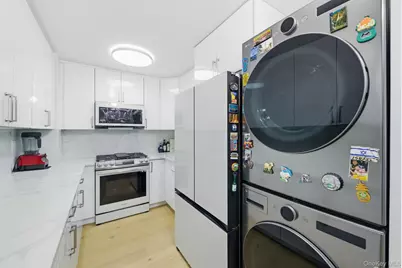 20933 26th Avenue #2B, Bayside, NY 11360 - Photo 5