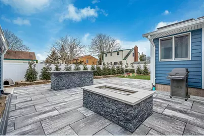 6 Rugby Drive, Shirley, NY 11967 - Photo 7