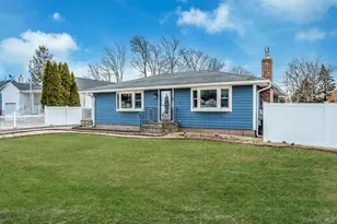 6 Rugby Dr, Shirley, NY 11967 - Photo 5