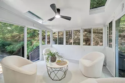 644 Bread and Cheese Hollow Road, Northport, NY 11768 - Photo 19