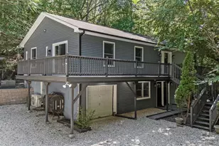 644 Bread and Cheese Hollow Rd, Northport, NY 11768 - Photo 21