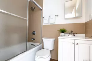 109-29 103rd St, Ozone Park, NY 11417 - Photo 27