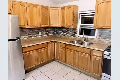 10609 Remington Street, Jamaica, NY 11435 - Photo 9